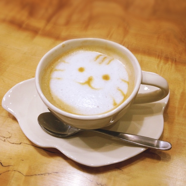 コーヒー猫アート